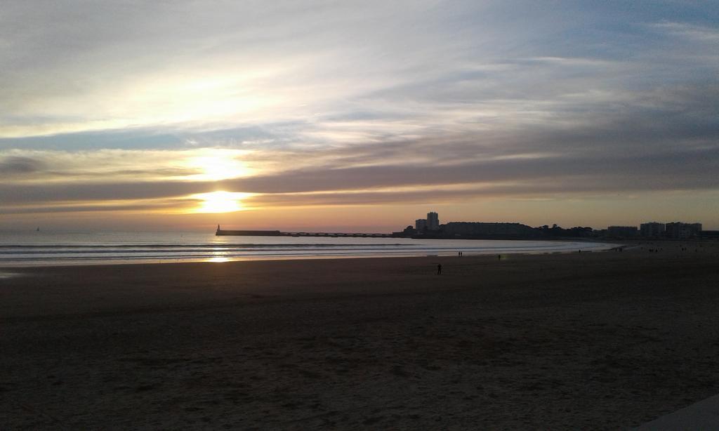 Hotel & Cantine De La Plage Les Sables-d'Olonne Luaran gambar