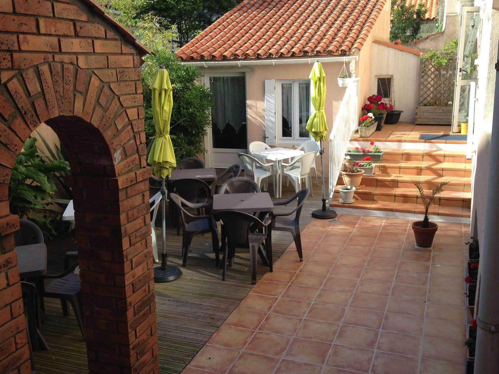 Hotel & Cantine De La Plage Les Sables-d'Olonne Luaran gambar